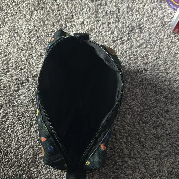 Stranger things makeup bag - Picture 2 of 2